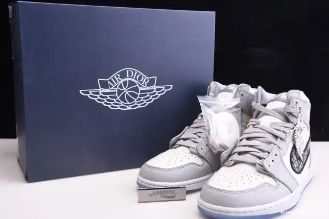 DR 1 shoe box) (DR Jordan CN8607-002 x High Retro 0504